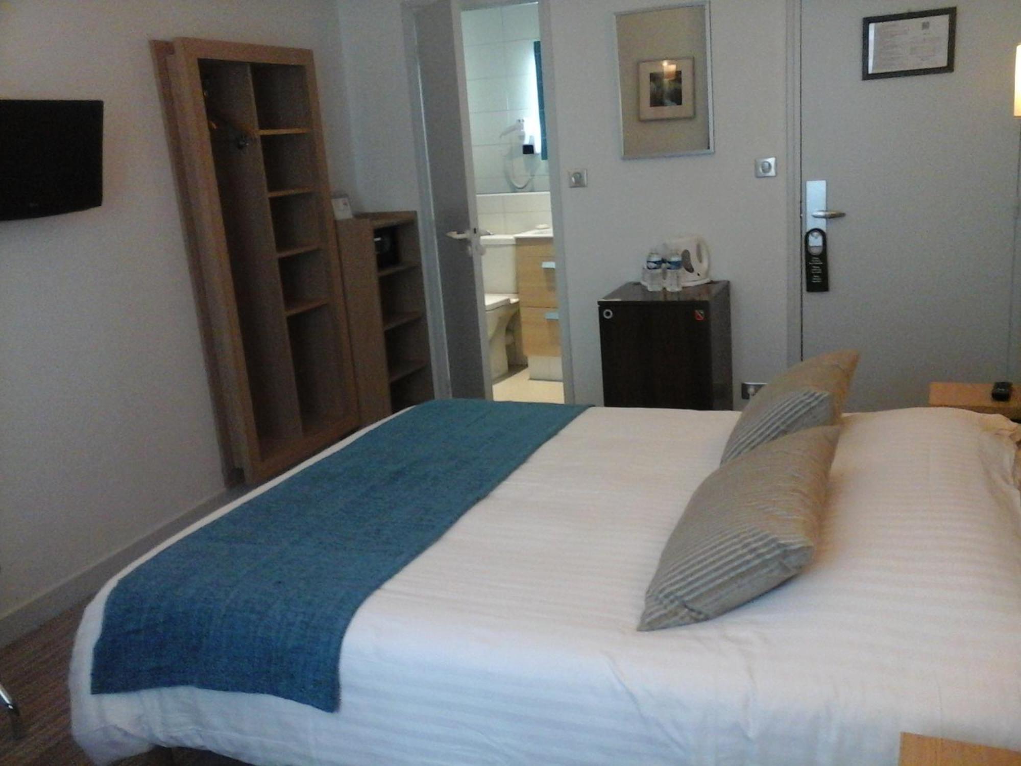 Hotel Carmin Le Havre Zimmer foto